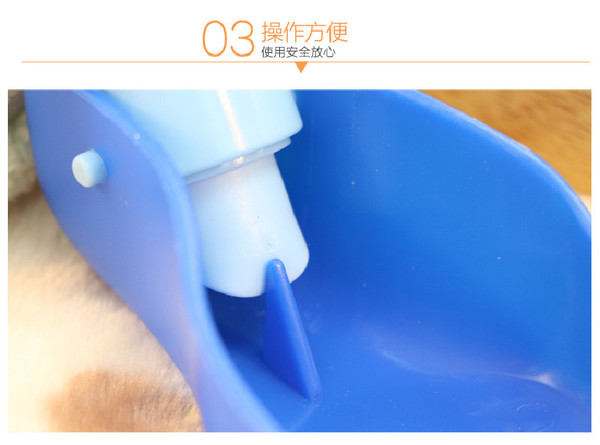4976555930627Doggyman犬貓用機能型外出便利水壺-藍色 S